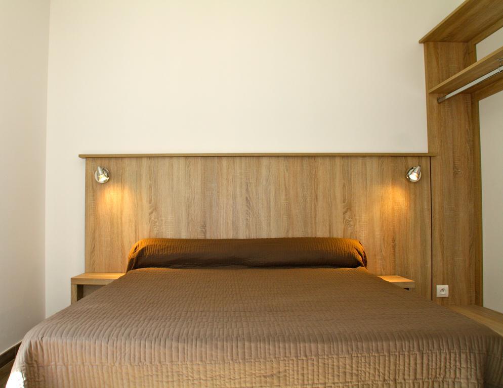 Hotel Arago Cerbère Екстериор снимка